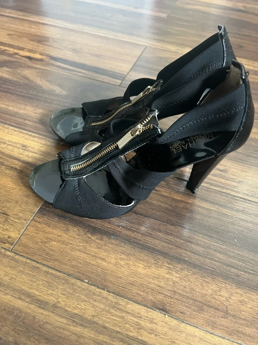 Michael Kors Black and Gold Front-Zip High Heel Sandals Sz 9 M - Picture 4 of 8